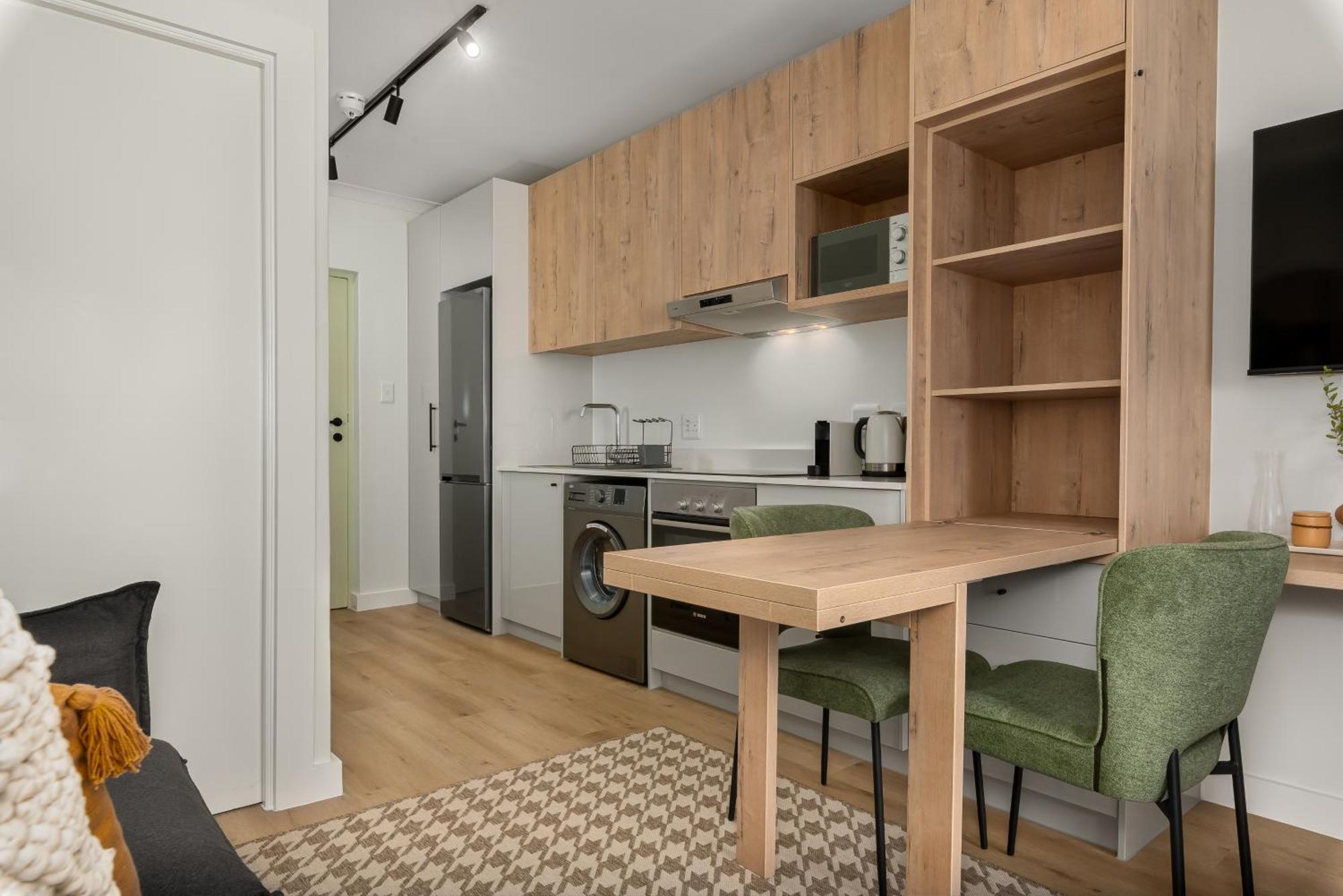 The Sage Luxury Apartment *